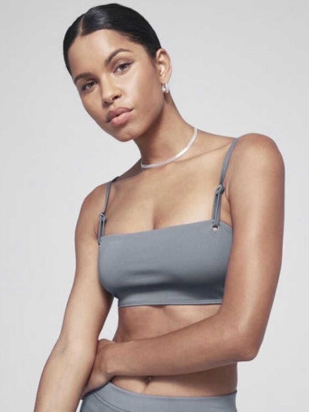 NWOT - ALO Yoga Steel Gray Square Bralette with silver headware - limited ed.
